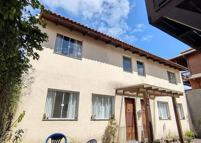 Hotel 3 estrelas: Quintal Residencial