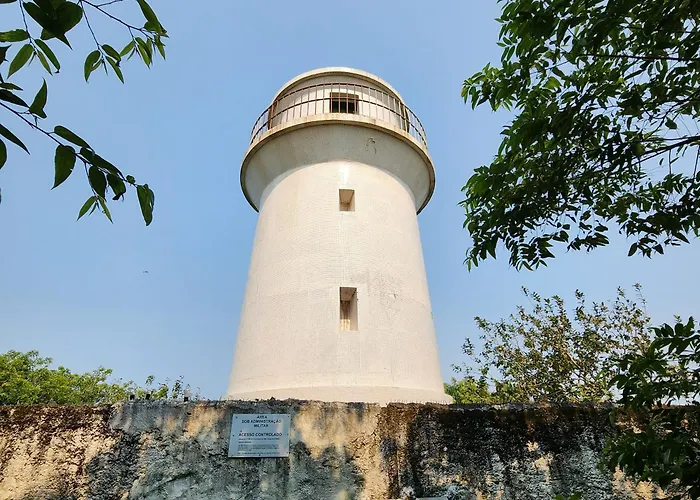 Hotel 3 estrelas: Quintal Residencial